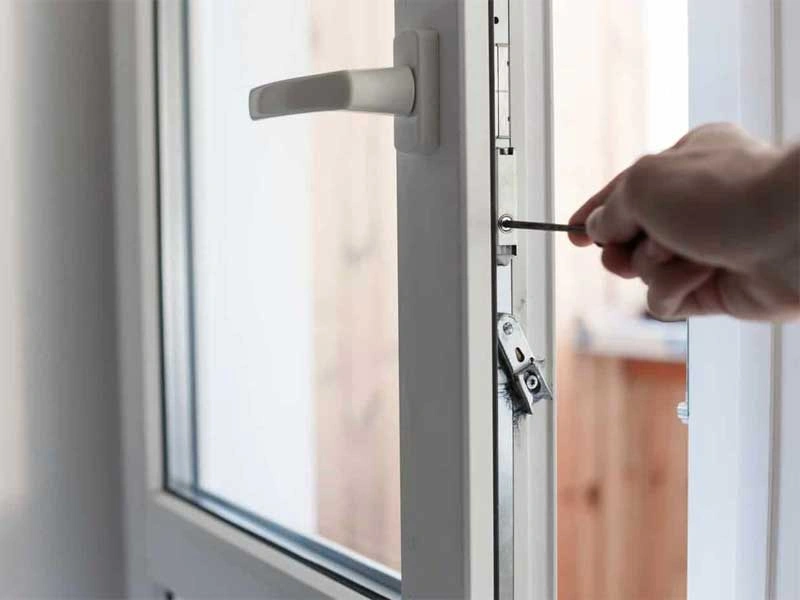 تعمیرات و نگهداری پنجره دوجداره در سعادت آباد