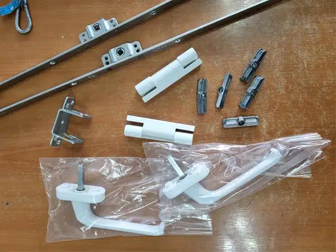 کاربرد هر یراقآلات در پنجره و درب UPVC