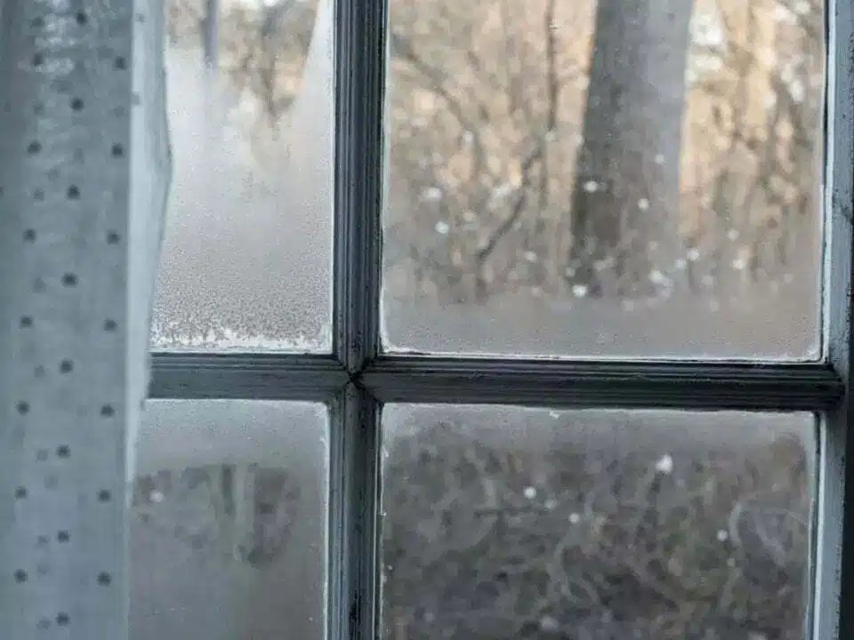 نکات مهم برای عایقبندی بهتر پنجره در زمستان